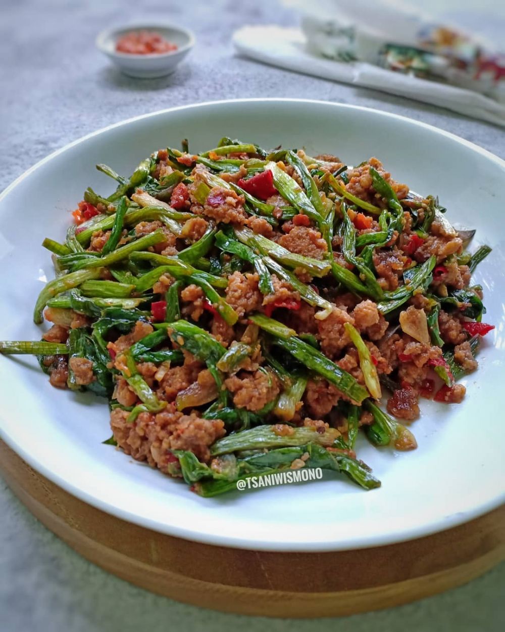 Resep tumis genjer oncom, sajian istimewa buat keluarga