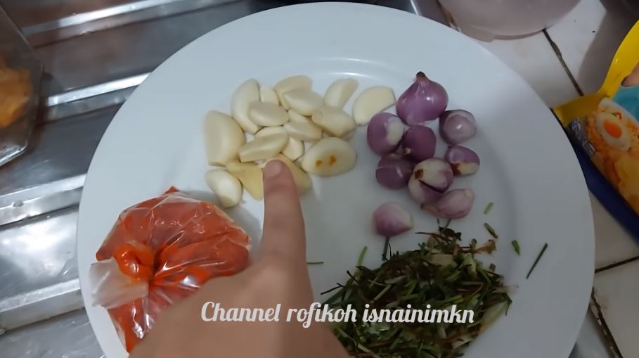 9 Trik masak udang telur asin ala Fikoh LIDA, praktis tanpa tepung