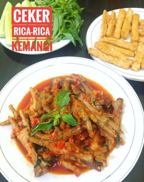 15 Resep bumbu ceker pedas, sederhana, nikmat, dan bikin nagih