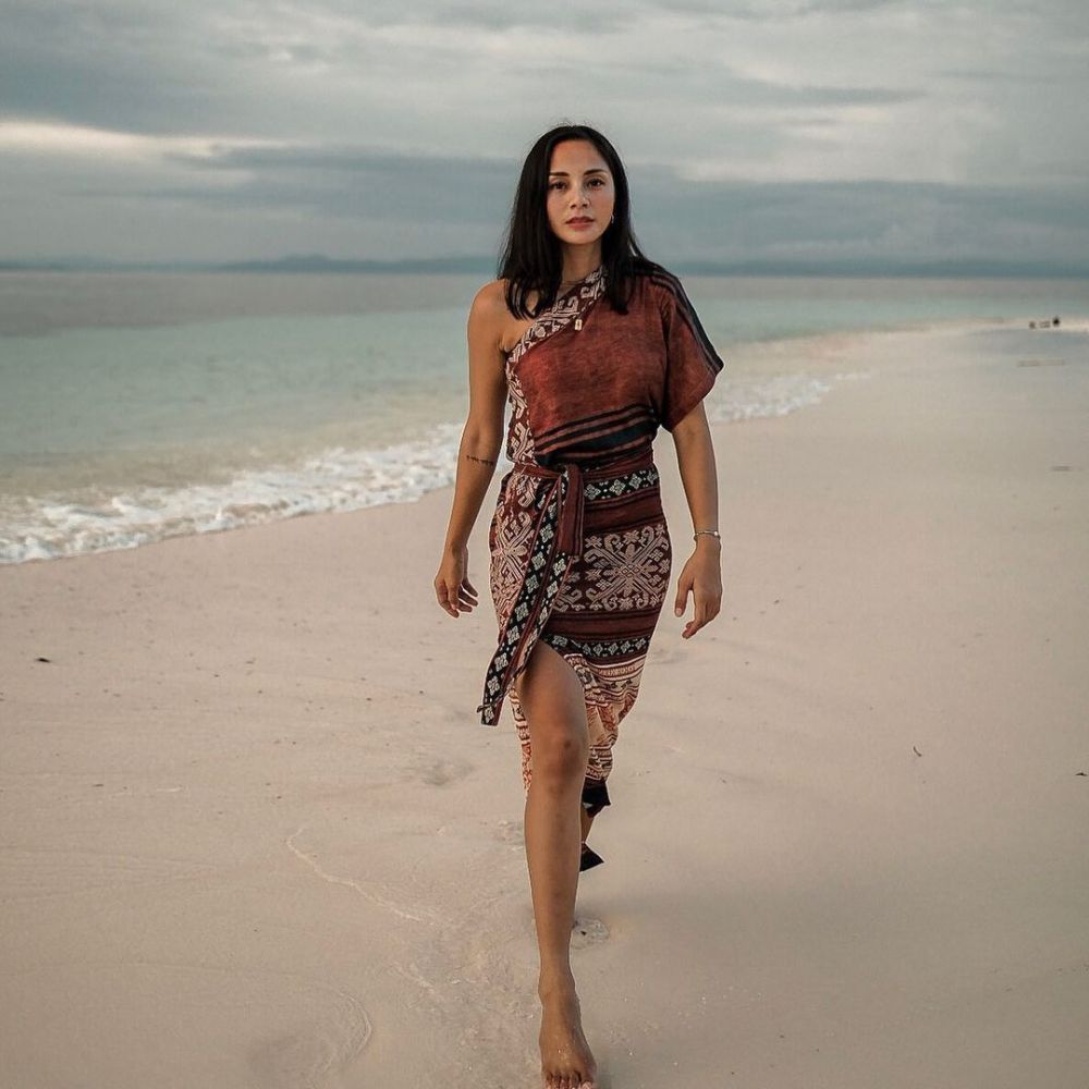 Termasuk Anya Geraldine, 5 seleb ini langganan peran jadi pelakor