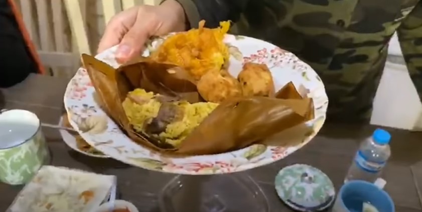 Jaga berat badan ideal, ini 8 menu makan Deswita Maharani sehari-hari