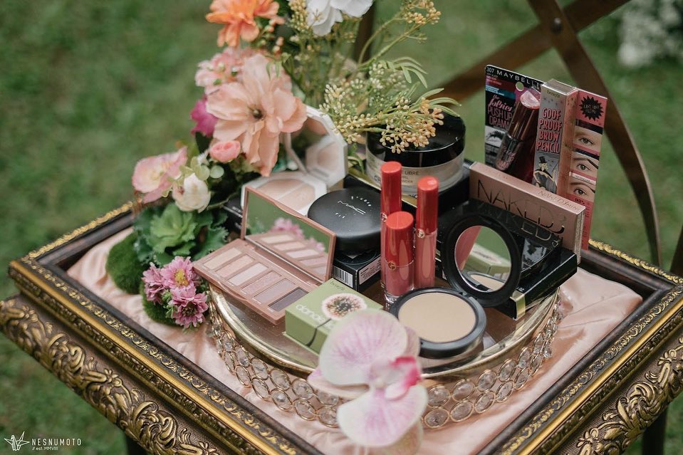 5 Potret seserahan lamaran Syifa adik Ayu Ting Ting, simpel dan elegan