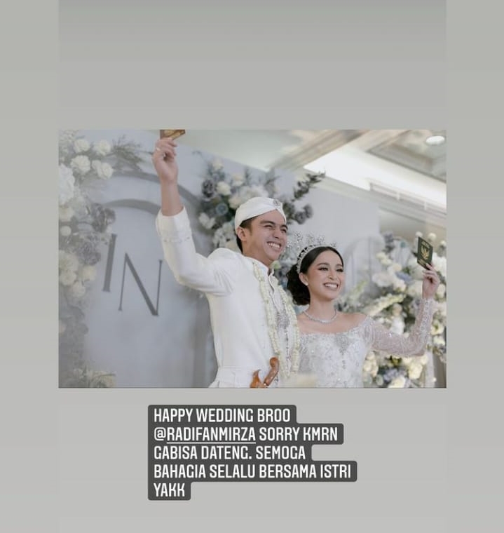 7 Tahun pacaran, 11 momen pernikahan Nimaz Dewantary dan Radifan Mirza