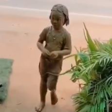 11 Potret kocak kelakuan polos bocah cilik ini bikin gemas