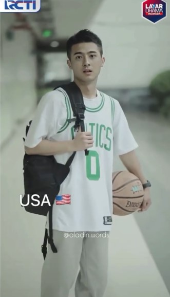 13 Editan wajah Arya Saloka versi berbagai negara, bikin fans ngakak