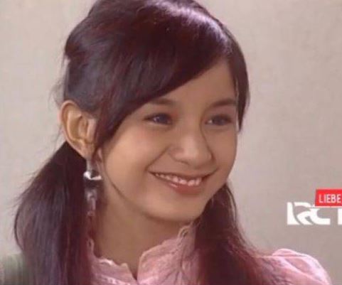 Potret awal karier 7 pemain 'Rumput Tetangga', Titi Kamal curi atensi