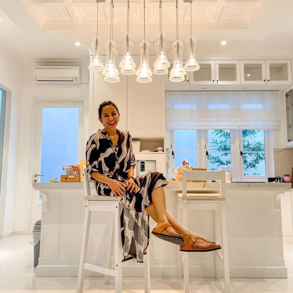 7 Pola makan Kirana Larasati, bikin tubuh langsing usai melahirkan