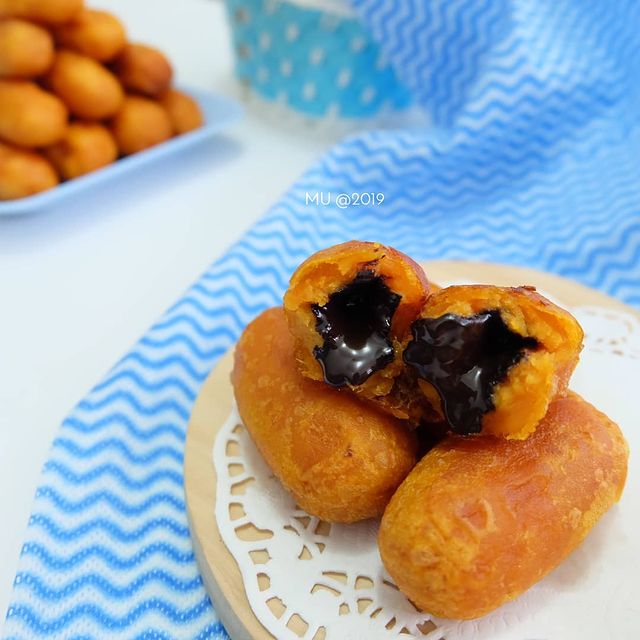 Resep timus isi cokelat, simpel, enak, dan lumer
