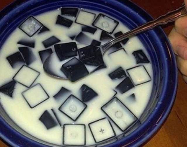 11 Potret lucu bikin makanan low budget ini penampakannya kocak