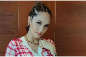 10 Langkah bikin nasi goreng sehat ala Cinta Laura, cocok buat diet