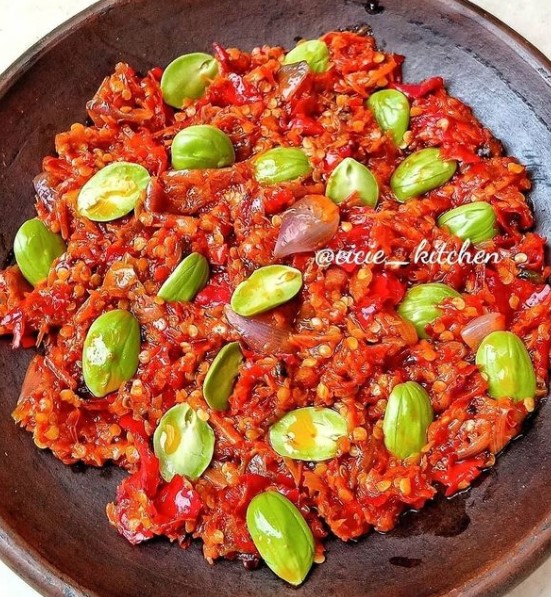 25 Resep aneka sambal petai, enak, simpel, dan rasanya nendang
