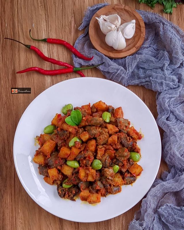 25 Resep aneka sambal petai, enak, simpel, dan rasanya nendang