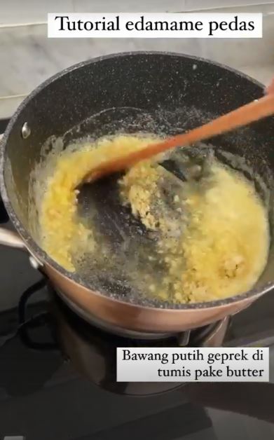 9 Langkah Shandy Purnamasari bikin edamame pedas, sehat dan enak