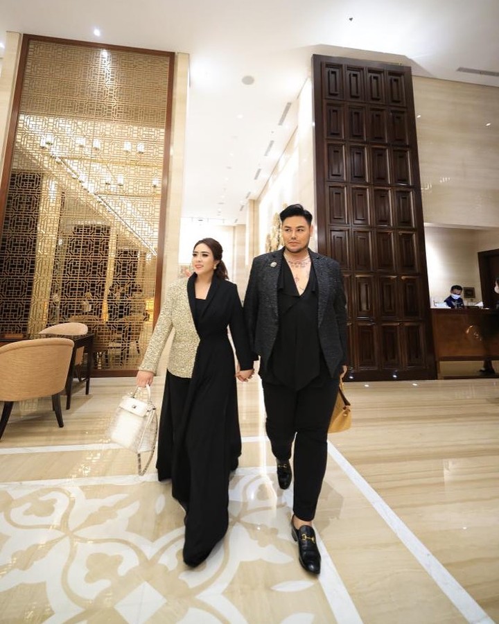 potret persahabatan ivan gunawan dan maharani kemala instagram