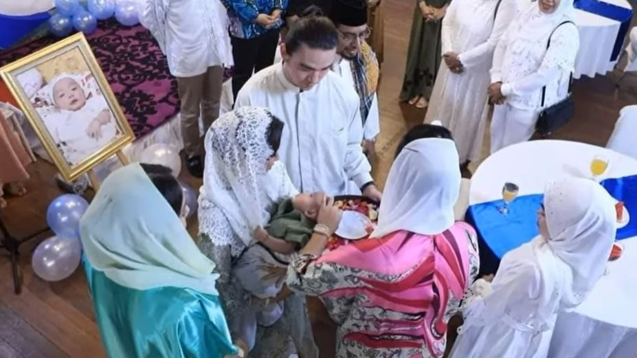 11 Potret akikah anak Kinan dan Abi di 'Terpaksa Menikahi Tuan Muda'