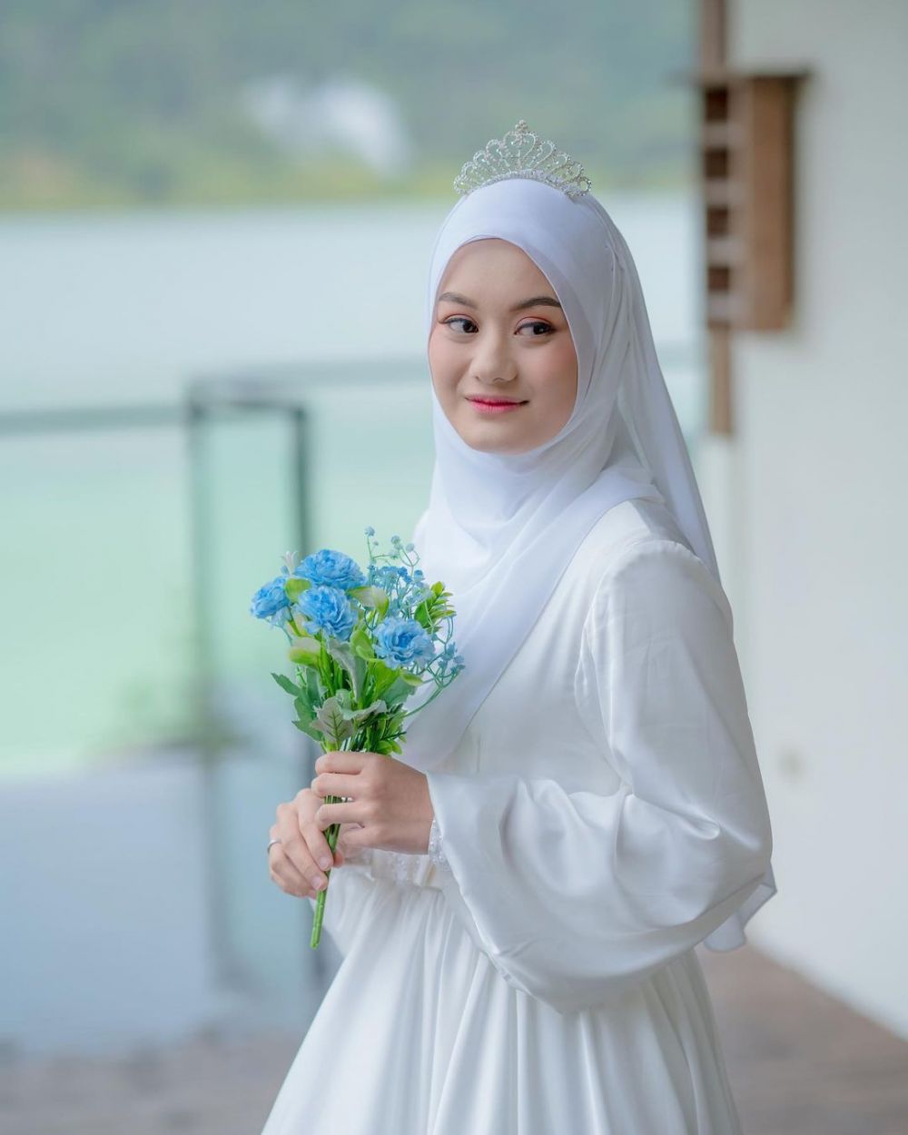 11 Seleb ini ternyata anak bangsawan, ayah Fuji bergelar datuk
