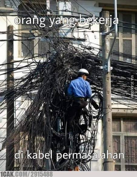 7 Potret apes benda kusut ini bikin ngelus dada, ruwet banget