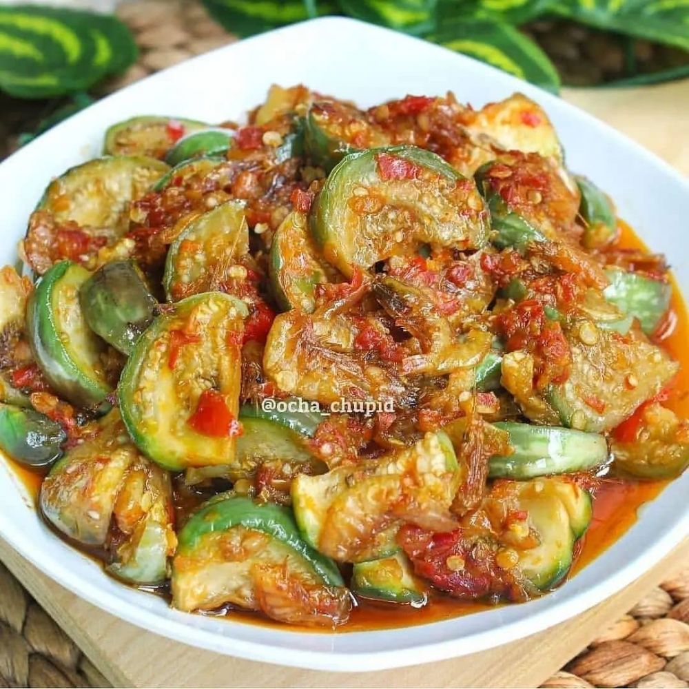 17 Resep sambal terong, pedas dan menggugah selera