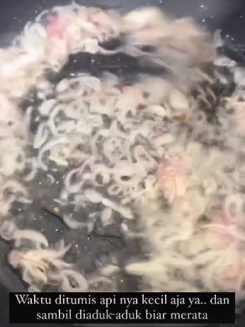 7 Trik Citra Monica bikin bawang goreng, garing tanpa tepung
