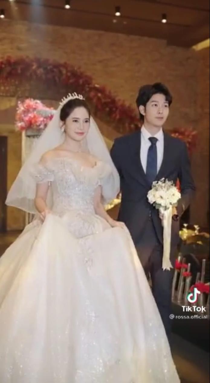 11 Editan foto Rossa menikah dengan Jang Ki-yong, bak nyata