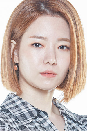 6 Pesona Ha Seung-Ri pemeran Jang Ha-Ri di drama All of Us Are Dead