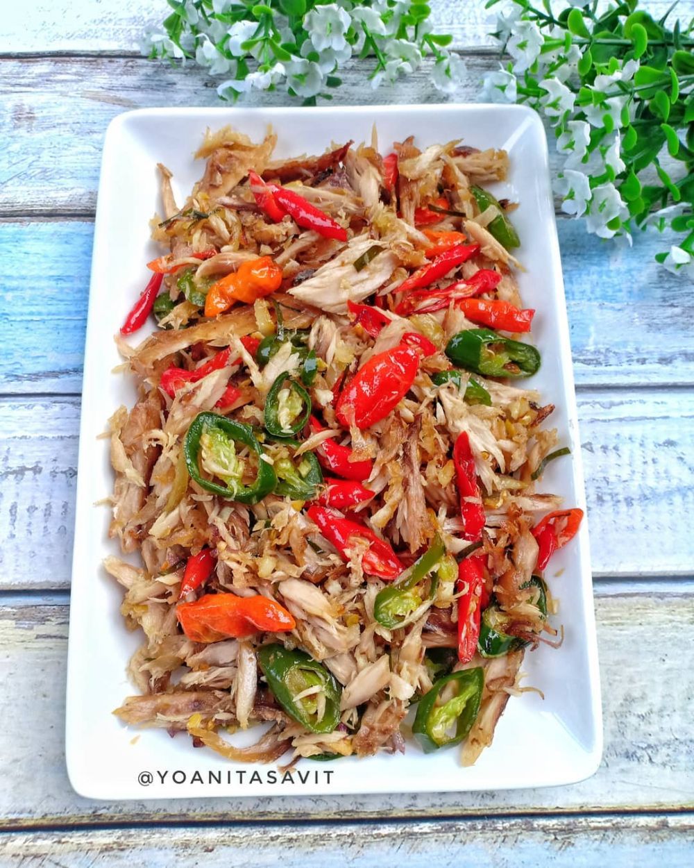 Resep oseng tongkol suwir, enak, sederhana, dan antigagal