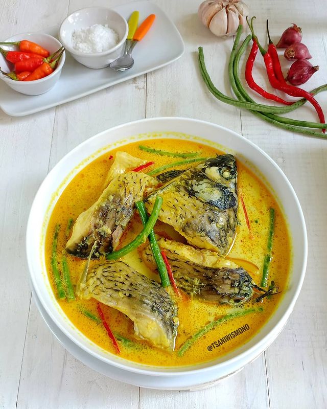 Resep gulai ikan mas ala rumahan, sedap dan kuahnya nendang