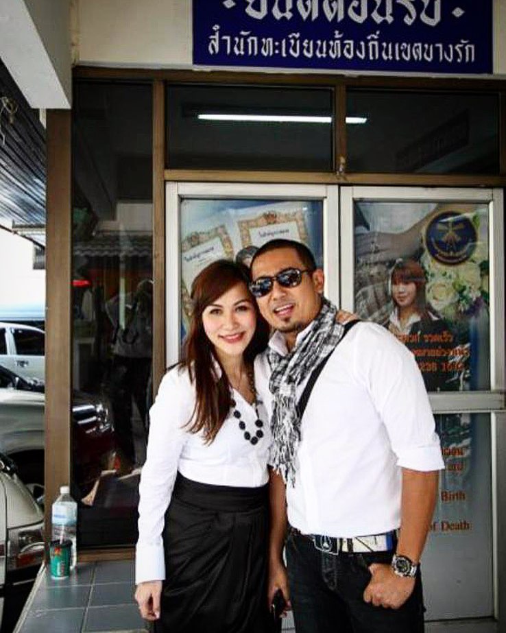 13 Potret Rio Febrian & Sabria Kono dari pacaran hingga 12 tahun nikah