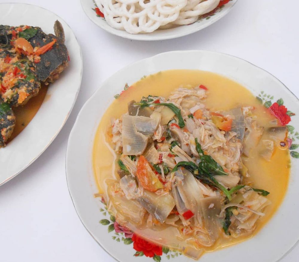 11 Resep olahan jantung pisang kuah, gurih dan sedap