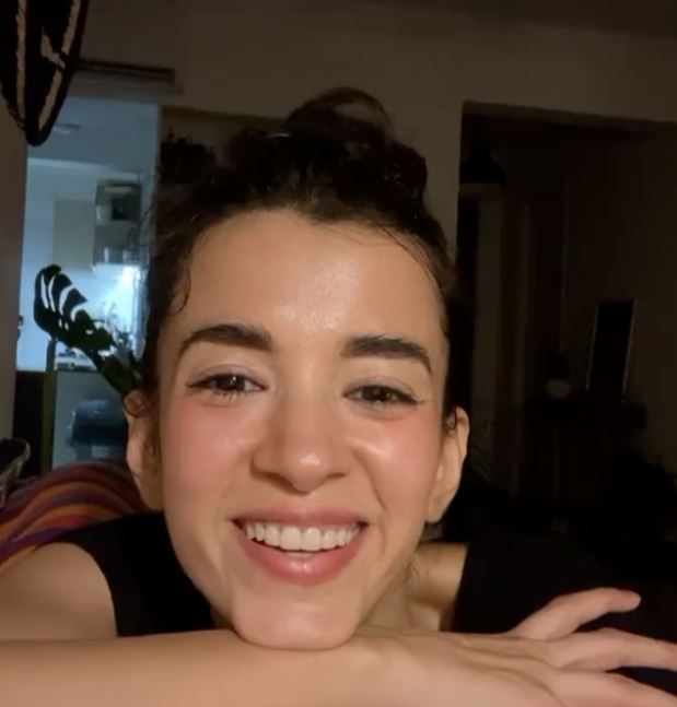 Kepergok kencan dengan Hrithik Roshan, ini 11 pesona Saba Azad