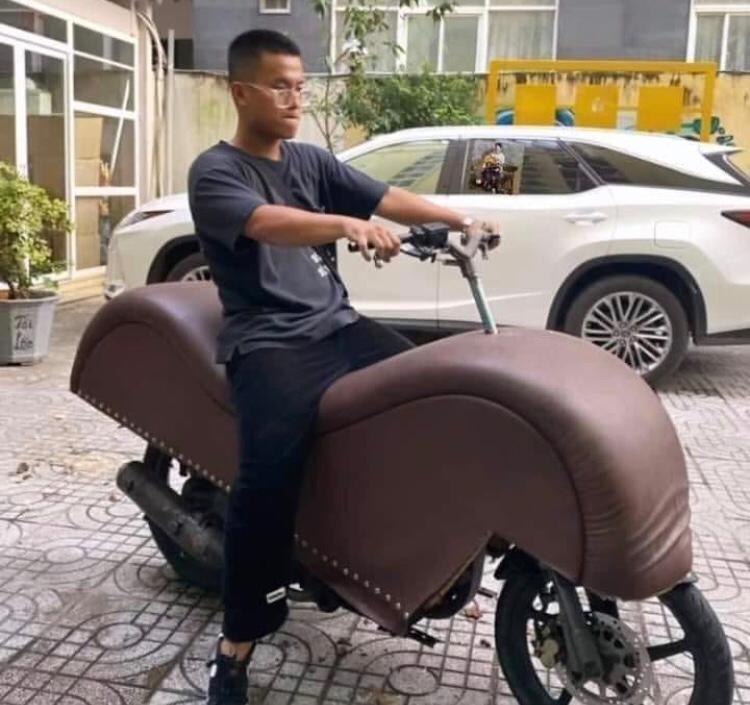 11 Potret lucu bersepeda motor, ada-ada aja momen ngakaknya