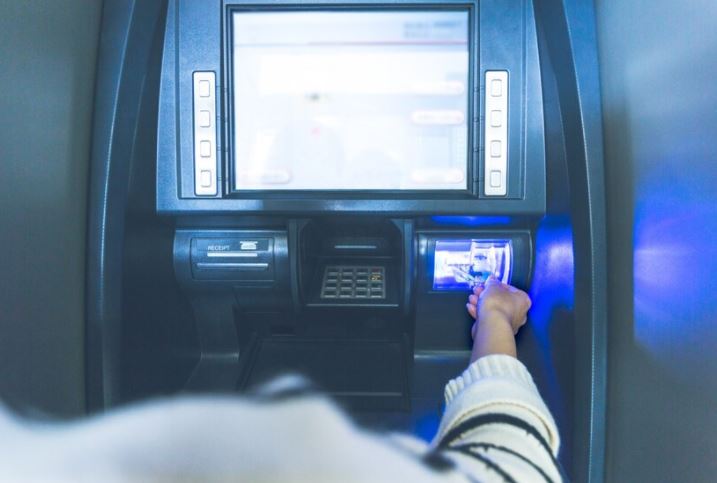Cara cek nomor rekening BNI di ATM tanpa perlu panik