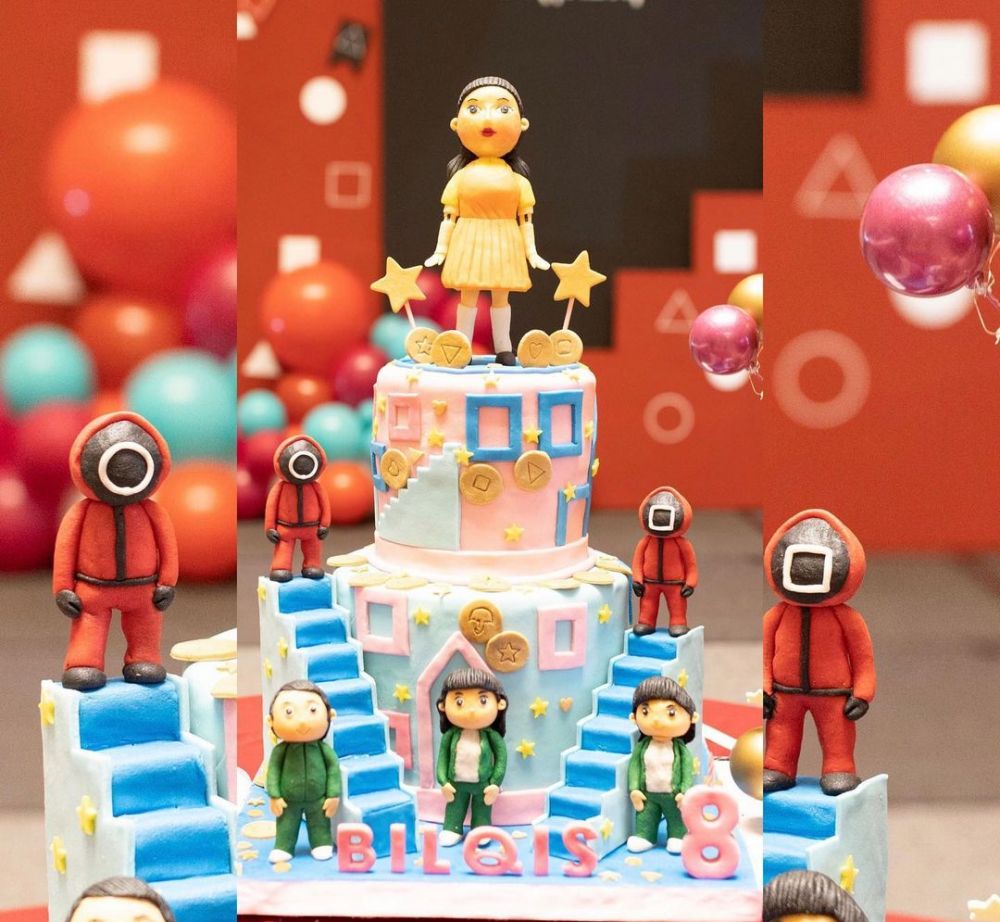 Potret kue ulang tahun 9 anak penyanyi ini unik, nggak tega makan