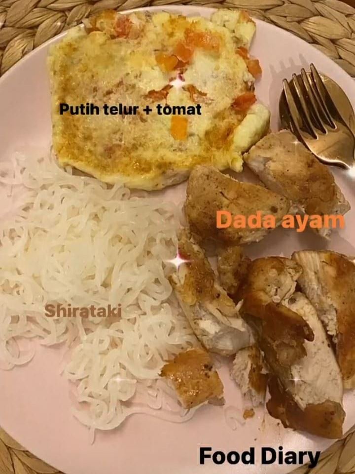 Inspirasi menu diet berbahan ayam ala 13 seleb, menggugah selera