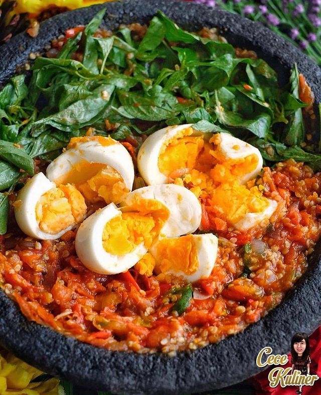 13 Resep aneka sambal mentah, nikmat, praktis, dan bikin nagih