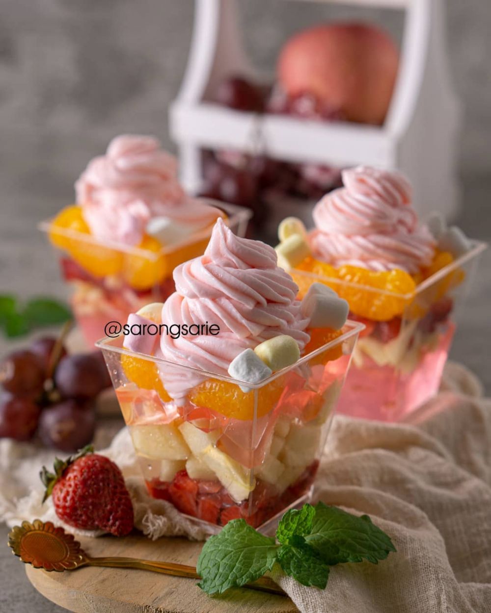 Cara membuat fruity yogurt ala J.Co, simpel, mudah dibuat dan nikmat