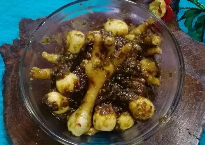 11 Cara membuat ceker pedas cabai hijau, pedasnya meresap dan nampol