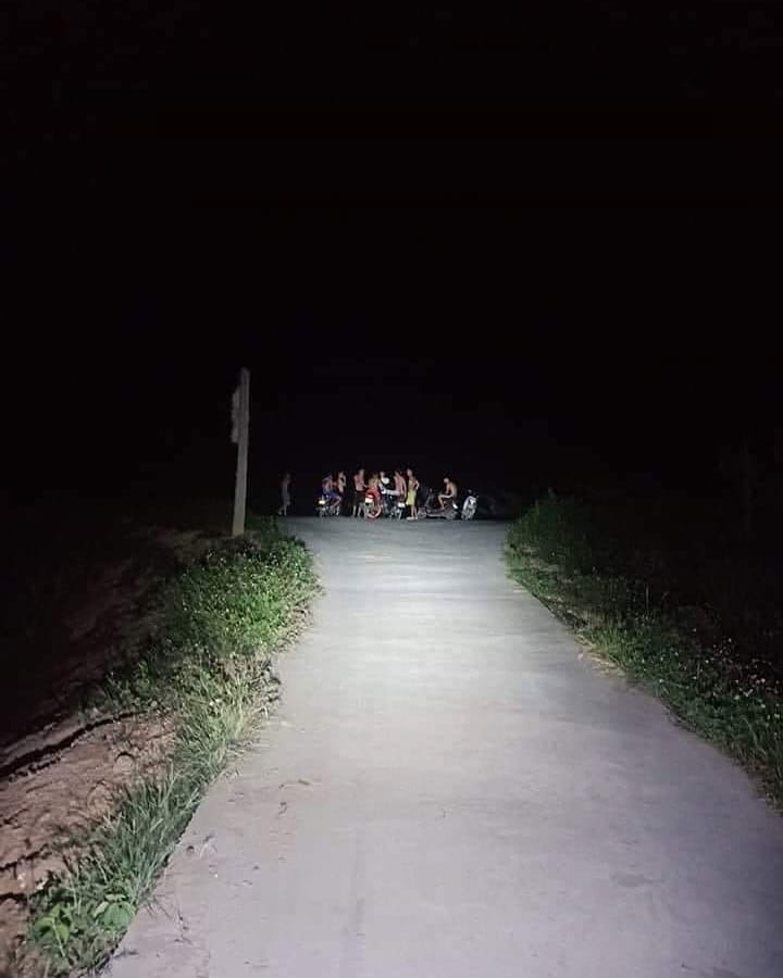 11 Penampakan di jalan ini bikin yang mau lewat jadi mikir