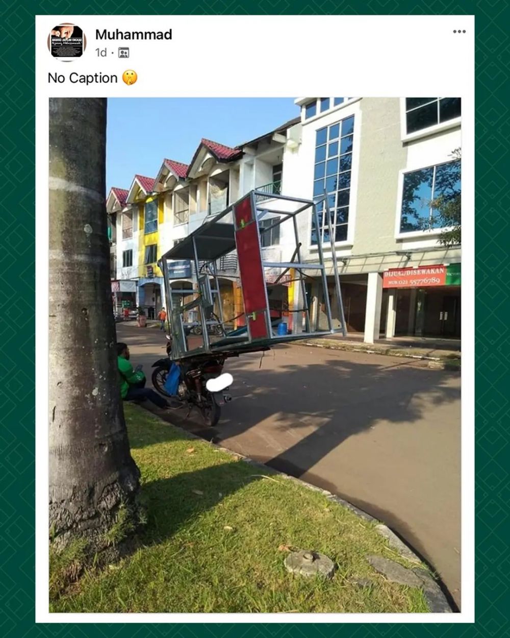 11 Cara driver ojek online bawa barang raksasa, ngilu lihatnya