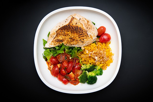 9 Makanan ini dikonsumsi Aura Kasih, bikin tubuh fit dan ideal