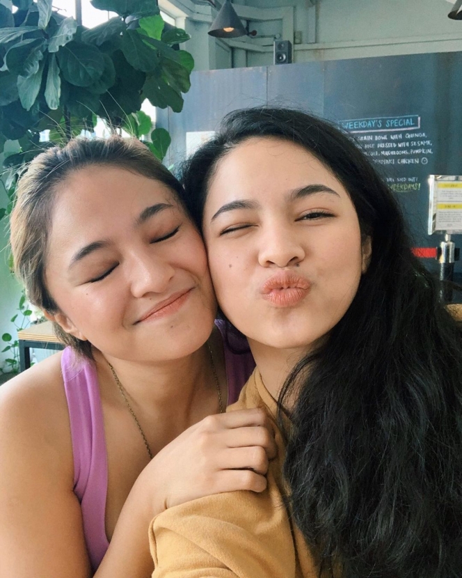 Jarang tersorot, ini 11 potret Alyssa Ramadhani adik Marshanda