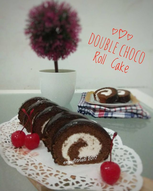 11 Resep olahan cokelat batang jadi aneka kue gulung, legit dan simpel