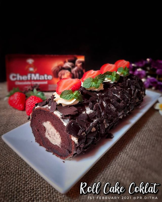 11 Resep olahan cokelat batang jadi aneka kue gulung, legit dan simpel