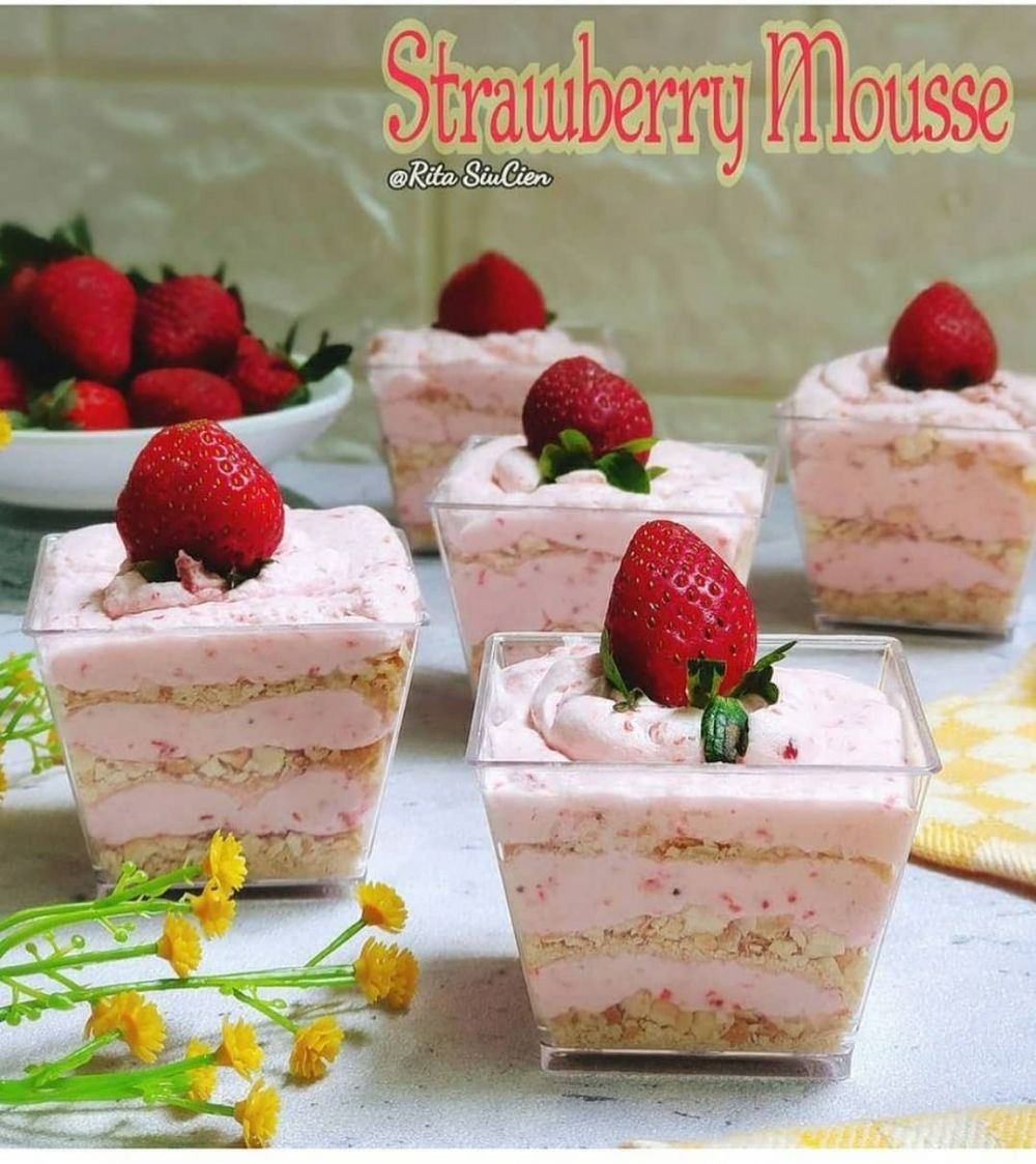 15 Resep olahan strawberry jadi aneka kue, legit dan lembut
