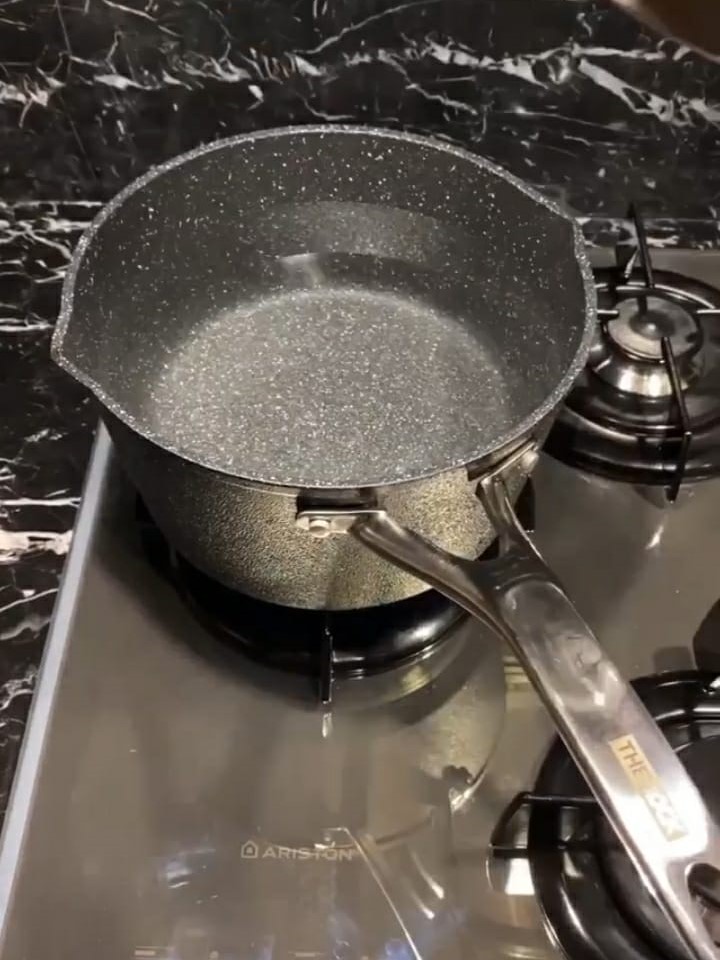 10 Trik Awkarin bikin tumis kerang, antiamis dan nggak pelit bumbu