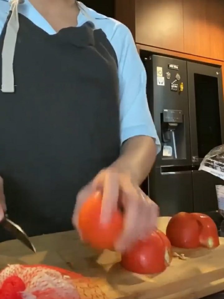 10 Trik Awkarin bikin tumis kerang, antiamis dan nggak pelit bumbu