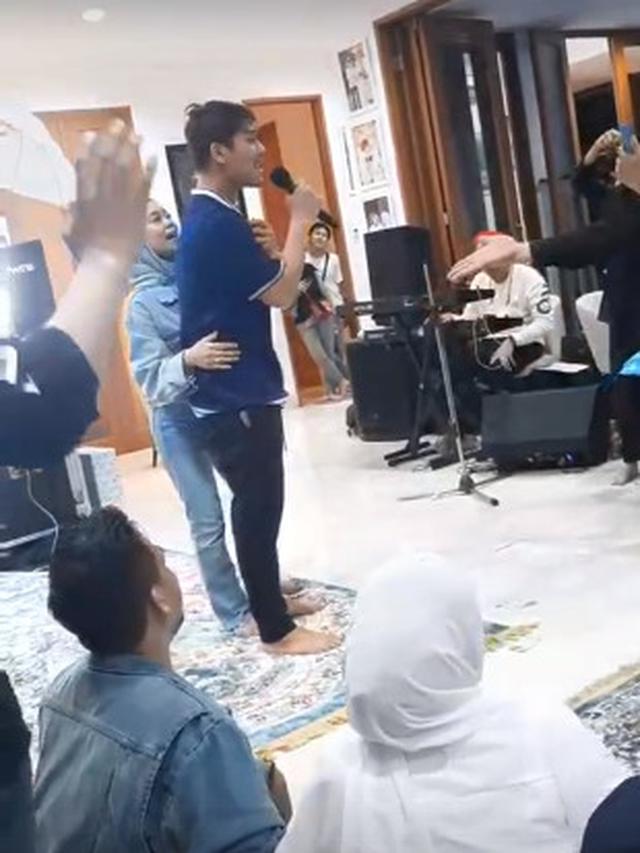 9 Momen reuni jebolan D'Academy di rumah Lesty Kejora, joget bareng