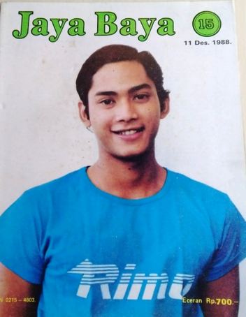7 Potret lawas Onky Alexander jadi model cover majalah, bergaya klimis