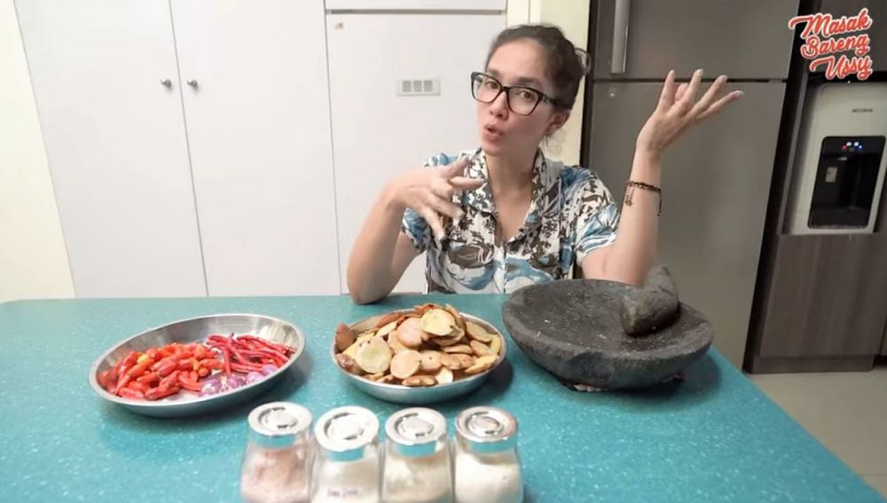 9 Trik Ussy Sulistiawaty masak sambal jengkol, empuk dan antibau