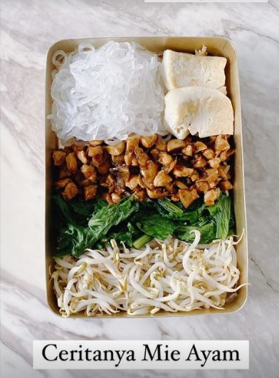 15 Menu diet Dewi Sandra ini nutrisinya komplet, cocok buat pemula